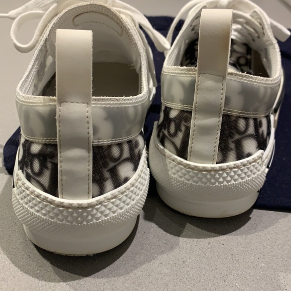 Dior B23 Low Top Sneakers - Picture 11 of 14